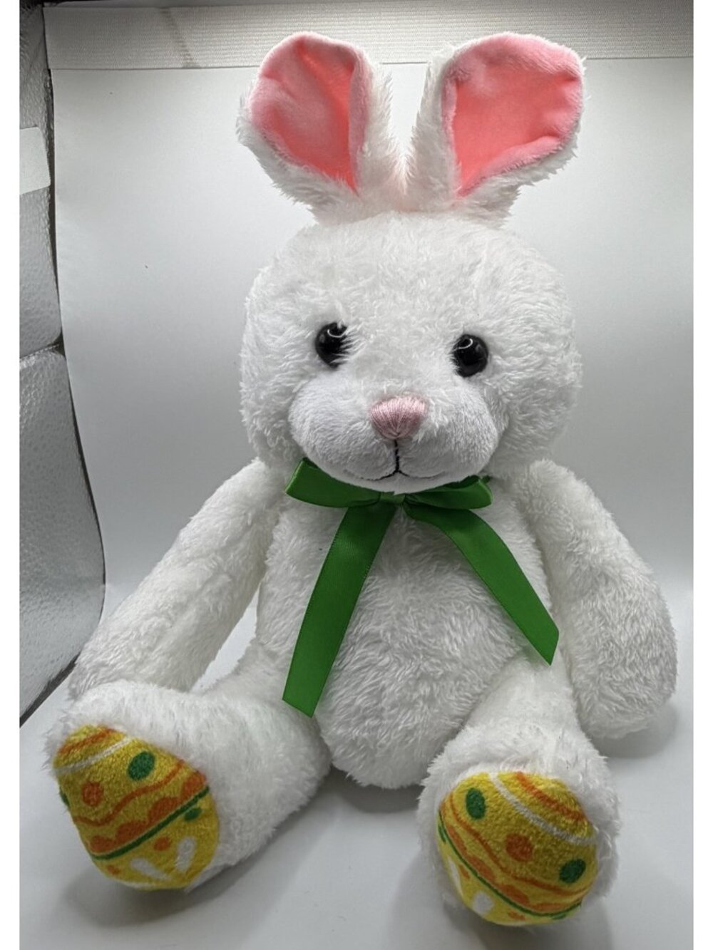Hallmark White Bunny Rabbit Plush Stuffed Animal Easter Egg Feet Green Bow 10"